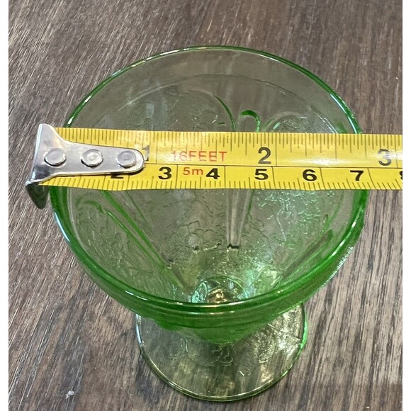 Vintage Jeannette Cherry Blossom Vaseline Glass Juice Tumbler 4 oz Green Uranium - Picture 5 of 5